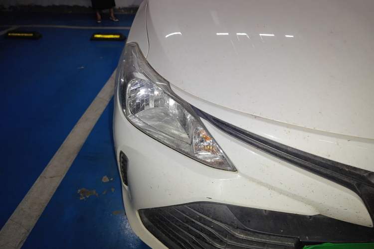 Used Toyota Vios 2017 1.5L Manual Trend Edition Right Front Headlight
