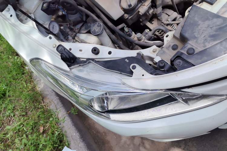 Used Toyota Vios 2017 1.5L CVT Innovation Edition Right Front Headlight