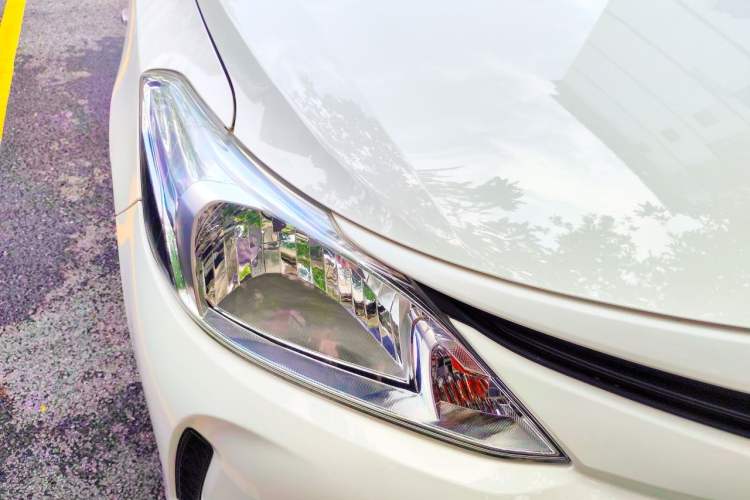 Used Toyota Vios 2017 1.5L CVT Innovation Edition Right Front Headlight