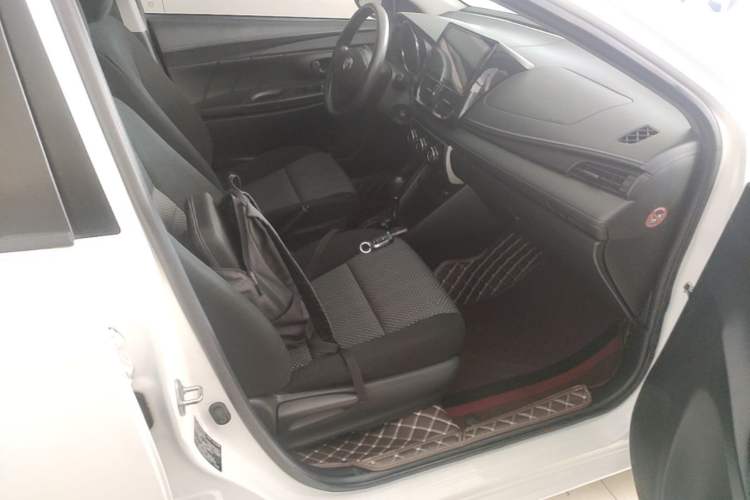 Used Toyota Vios 2017 1.5L CVT Innovation Edition Right Front Seat