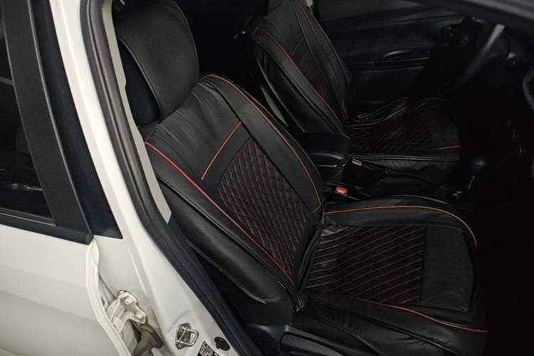 Used Toyota Vios 2017 1.5L CVT Innovation Edition Right Front Seat