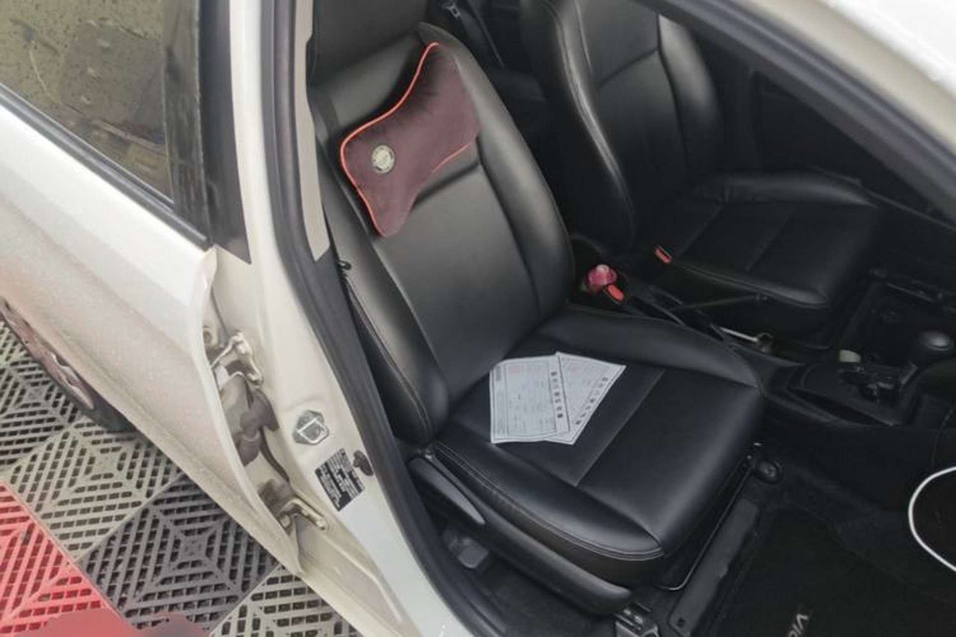 Used Toyota Vios 2017 1.5L CVT Innovation Edition Right Front Seat