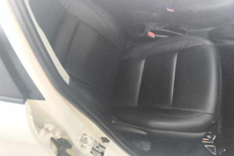 Used Toyota Vios 2017 1.5L CVT Innovation Edition Right Front Seat