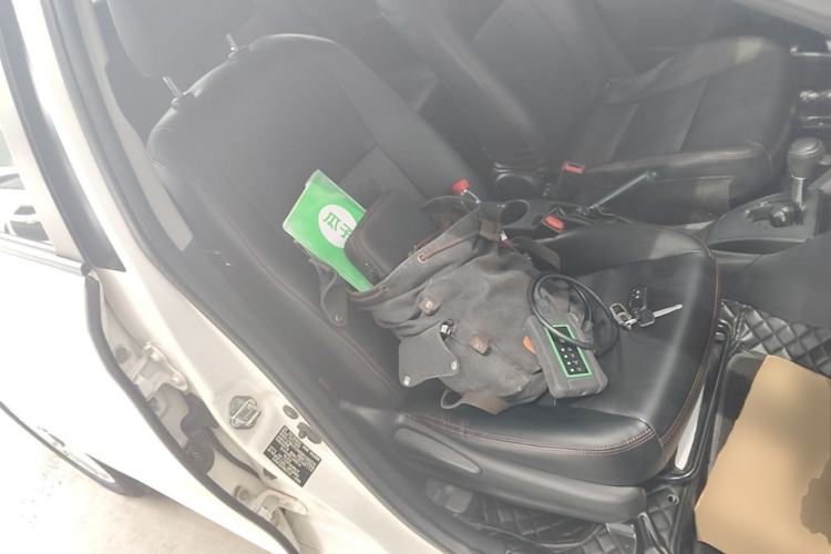 Used Toyota Vios 2017 1.3L CVT Sharp Edition Right Front Seat