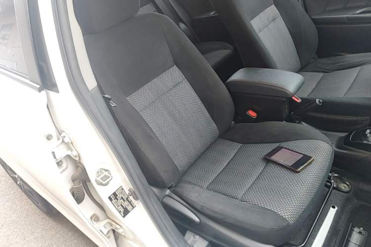 Used Toyota Vios 2017 1.5L CVT Innovation Edition Right Front Seat