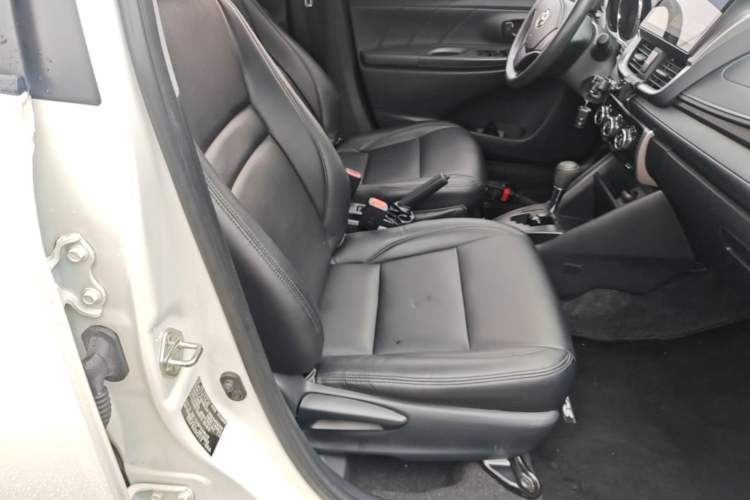 Used Toyota Vios 2017 1.5L CVT Innovation Edition Right Front Seat