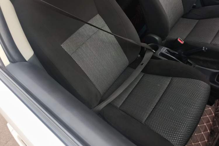 Used Toyota Vios 2017 1.5L CVT Innovation Edition Right Front Seat