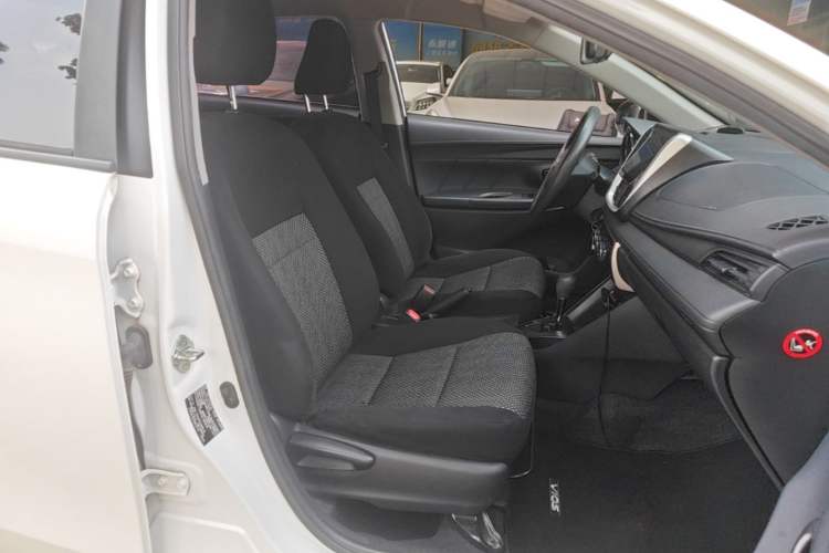 Used Toyota Vios 2017 1.5L CVT Innovation Edition Right Front Seat