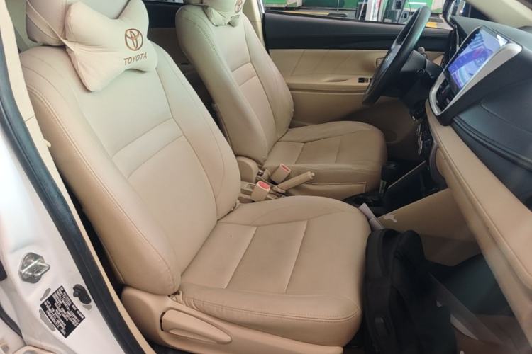 Used Toyota Vios 2017 1.5L CVT Innovation Edition Right Front Seat