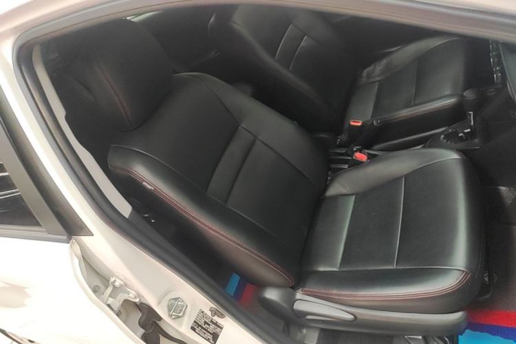 Used Toyota Vios 2017 1.5L CVT Innovation Edition Right Front Seat