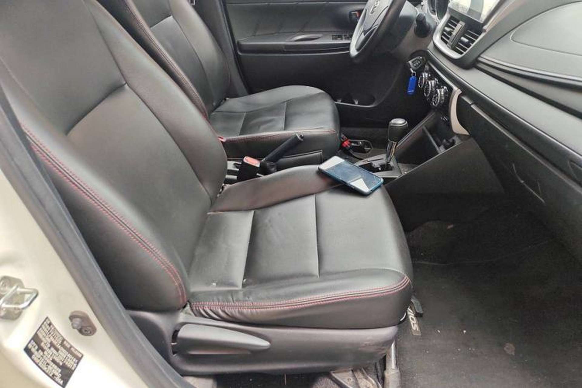 Used Toyota Vios 2017 1.5L CVT Innovation Edition Right Front Seat