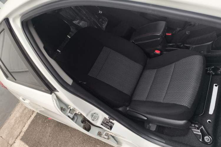 Used Toyota Vios 2017 1.5L CVT Innovation Edition Right Front Seat