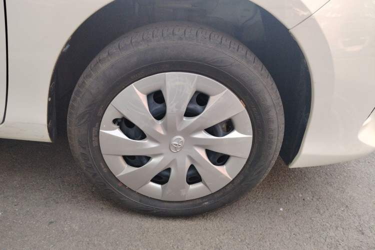 Used Toyota Vios 2017 1.5L CVT Innovation Edition Right Front Wheel Hub