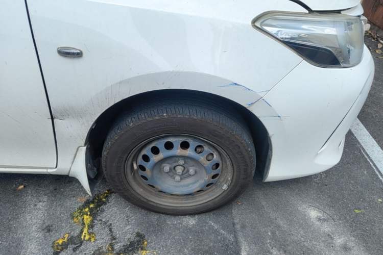 Used Toyota Vios 2017 1.5L CVT Innovation Edition Right Front Wheel Hub