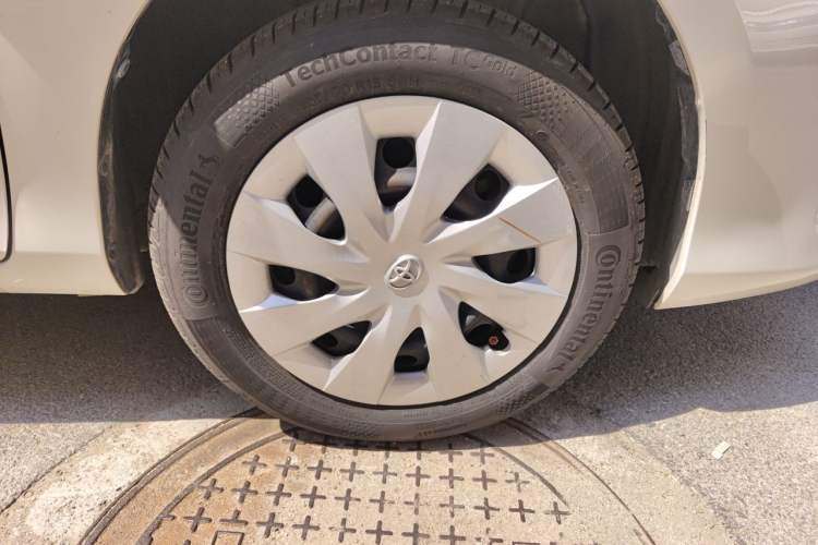Used Toyota Vios 2017 1.5L CVT Innovation Edition Right Front Wheel Hub