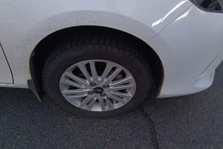Used Toyota Vios 2017 1.5L CVT Innovation Edition Right Front Wheel Hub