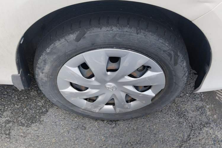 Used Toyota Vios 2017 1.5L CVT Innovation Edition Right Front Wheel Hub