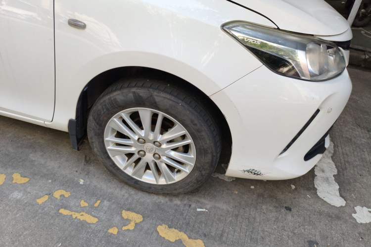 Used Toyota Vios 2017 1.5L CVT Innovation Edition Right Front Wheel Hub