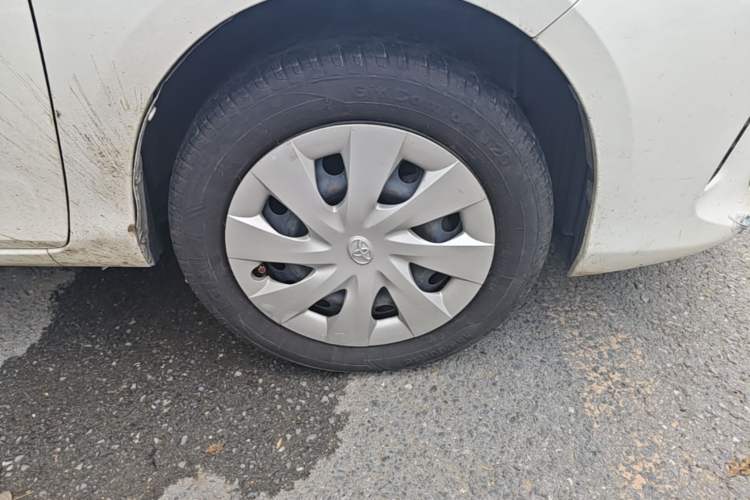 Used Toyota Vios 2017 1.5L CVT Innovation Edition Right Front Wheel Hub
