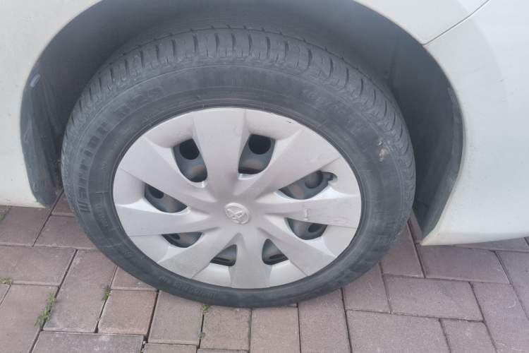 Used Toyota Vios 2017 1.5L CVT Innovation Edition Right Front Wheel Hub