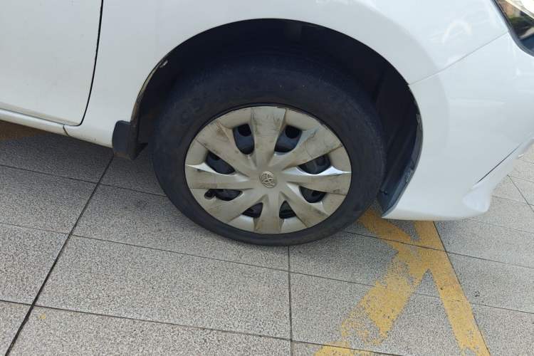 Used Toyota Vios 2017 1.5L CVT Innovation Edition Right Front Wheel Hub