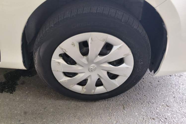 Used Toyota Vios 2017 1.5L CVT Innovation Edition Right Front Wheel Hub