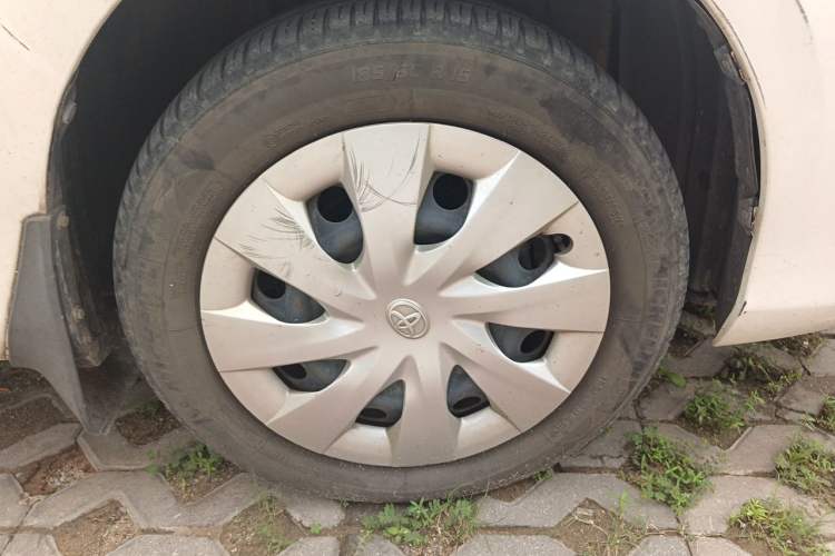 Used Toyota Vios 2017 1.5L CVT Innovation Edition Right Front Wheel Hub