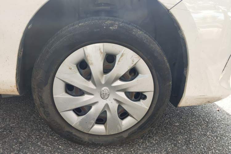 Used Toyota Vios 2017 1.5L CVT Innovation Edition Right Front Wheel Hub