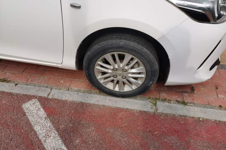 Used Toyota Vios 2017 1.3L Manual Front-Drive Version Right Front Wheel Hub