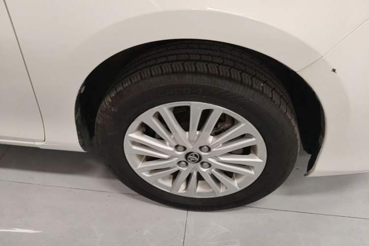 Used Toyota Vios 2017 1.5L CVT Innovation Edition Right Front Wheel Hub