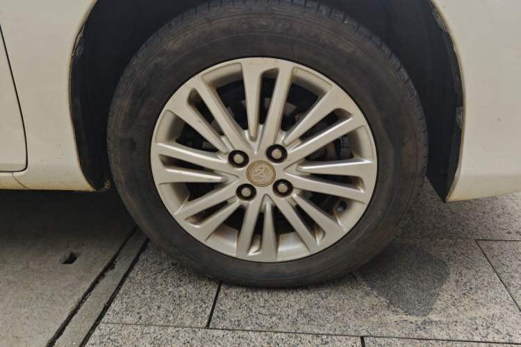 Used Toyota Vios 2017 1.5L CVT Innovation Edition Right Front Wheel Hub