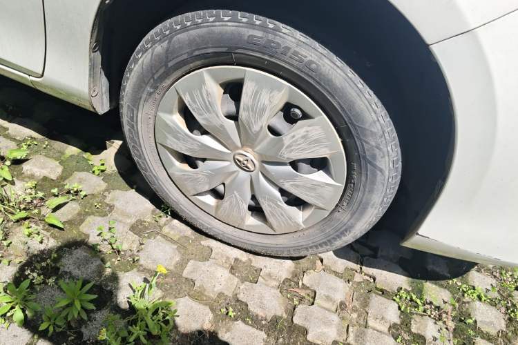 Used Toyota Vios 2017 1.3L Manual Front-Drive Version Right Front Wheel Hub