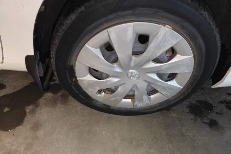 Used Toyota Vios 2017 1.5L CVT Innovation Edition Right Front Wheel Hub