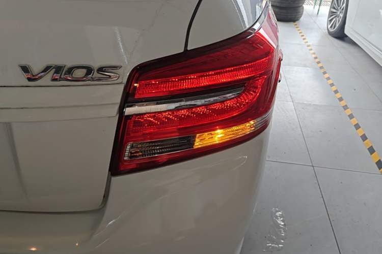 Used Toyota Vios 2017 1.5L Manual Trend Edition Right Rear Taillight
