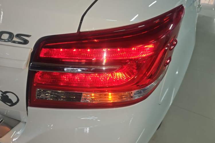 Used Toyota Vios 2017 1.5L CVT Innovation Edition Right Rear Taillight