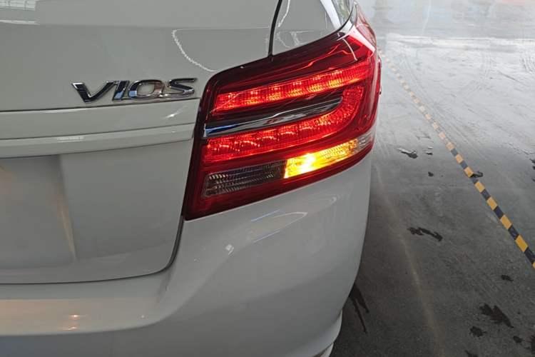 Used Toyota Vios 2017 1.5L CVT Innovation Edition Right Rear Taillight
