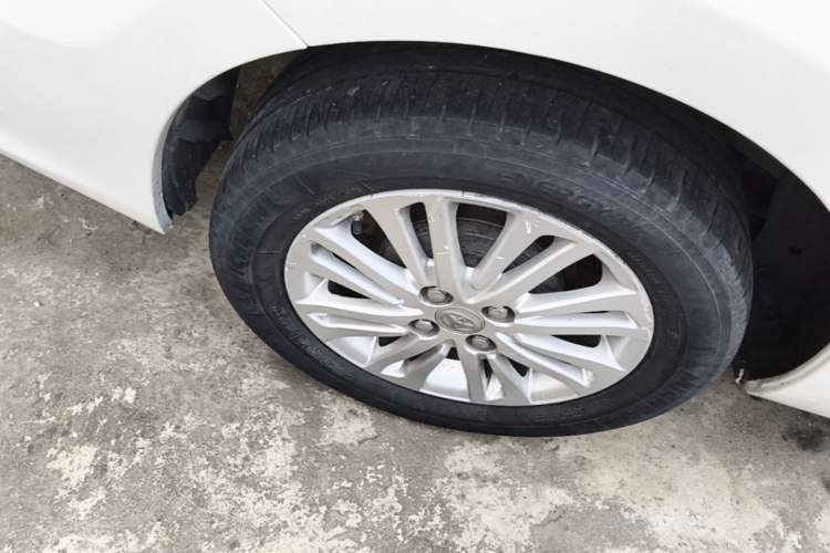 Used Toyota Vios 2017 1.5L CVT Innovation Edition Right Rear Wheel Hub