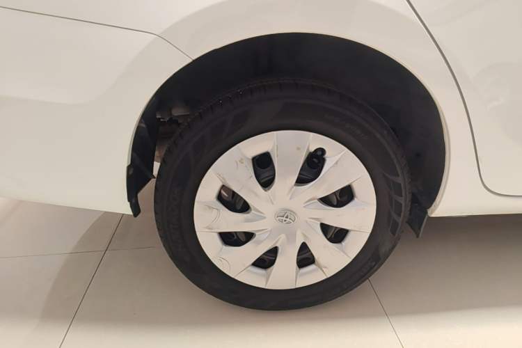 Used Toyota Vios 2017 1.5L CVT Innovation Edition Right Rear Wheel Hub