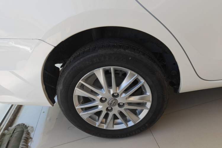 Used Toyota Vios 2017 1.5L CVT Innovation Edition Right Rear Wheel Hub