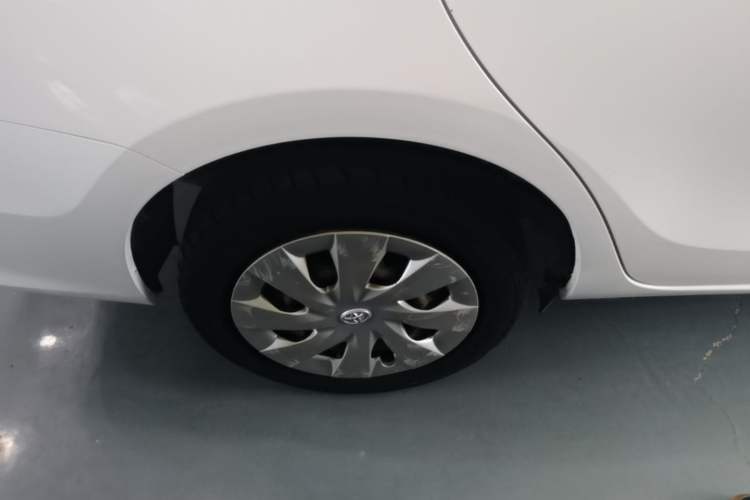 Used Toyota Vios 2017 1.5L CVT Innovation Edition Right Rear Wheel Hub