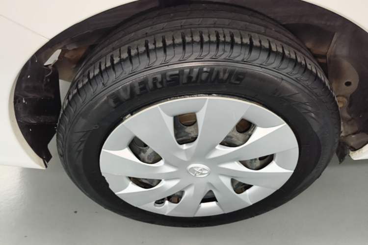 Used Toyota Vios 2017 1.5L CVT Innovation Edition Right Rear Wheel Hub