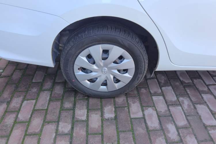 Used Toyota Vios 2017 1.5L CVT Innovation Edition Right Rear Wheel Hub
