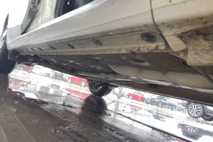 Used Toyota Vios 2017 1.5L CVT Innovation Edition Right Side Sill