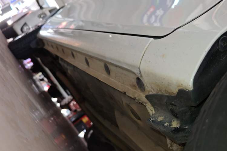 Used Toyota Vios 2017 1.5L CVT Innovation Edition Right Side Sill