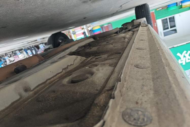 Used Toyota Vios 2017 1.5L CVT Innovation Edition Right Side Sill