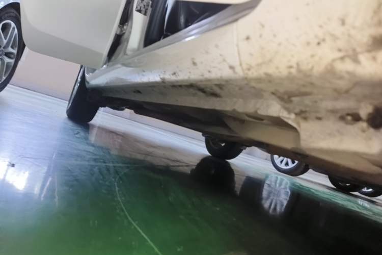 Used Toyota Vios 2017 1.5L CVT Innovation Edition Right Side Sill