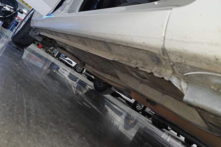 Used Toyota Vios 2017 1.5L CVT Innovation Edition Right Side Sill
