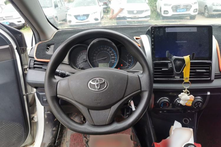 Used Toyota Vios 2017 1.3L Manual Front-Drive Version Steering Wheel