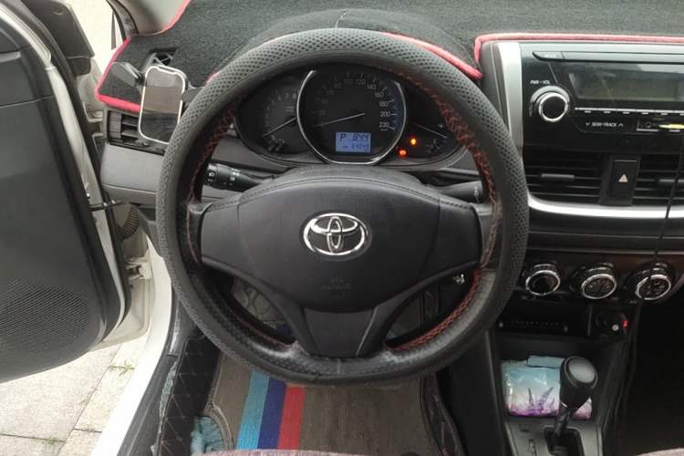 Used Toyota Vios 2017 1.5L CVT Innovation Edition Steering Wheel
