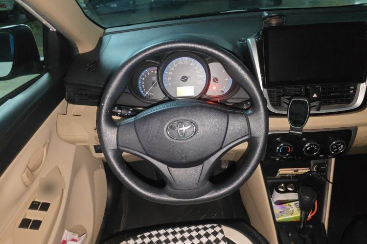 Used Toyota Vios 2017 1.5L CVT Innovation Edition Steering Wheel